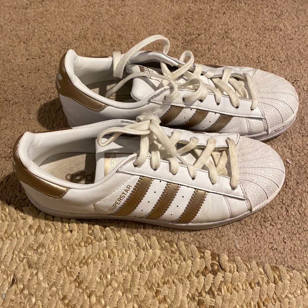 Adidas Superstar, Gold